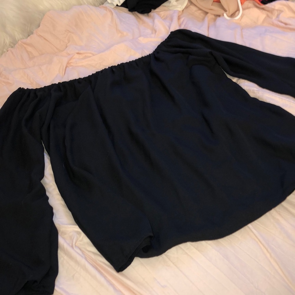 Women’s Off the Shoulder Shirt